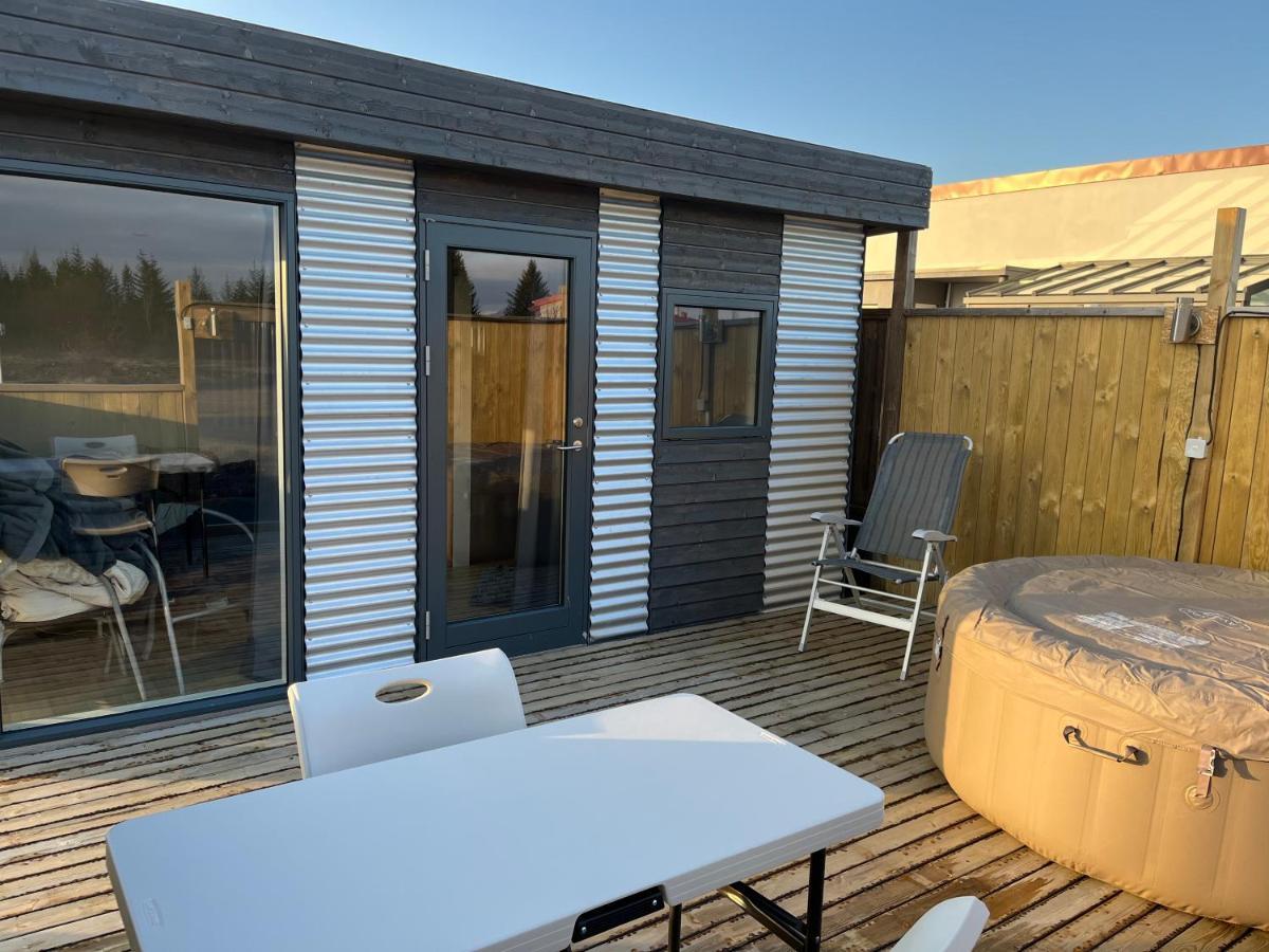 Adorable Tiny House In Reykjavik Villa Ngoại thất bức ảnh